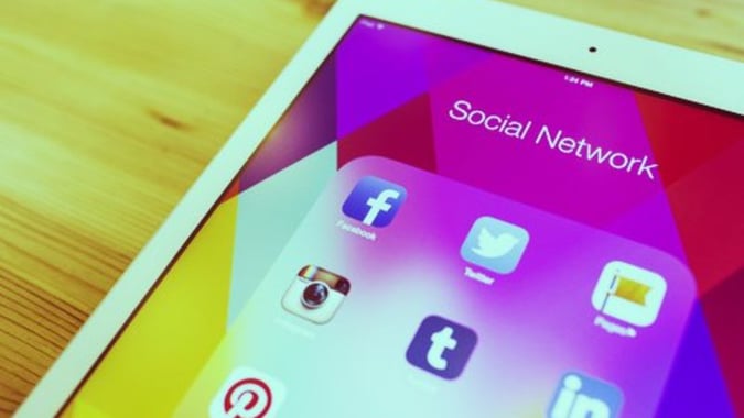 Using Social Media for Job Interview Preparation