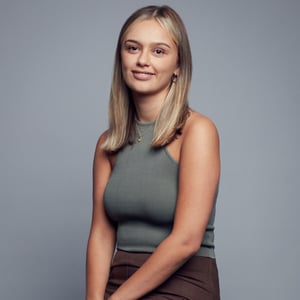 Pia Aston 