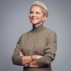 suzie-mcinerney ceo six degrees executive